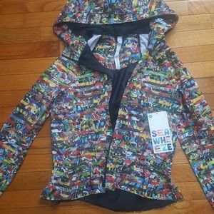 NWT lululemon official 2018 SEAWHEEZE jacket